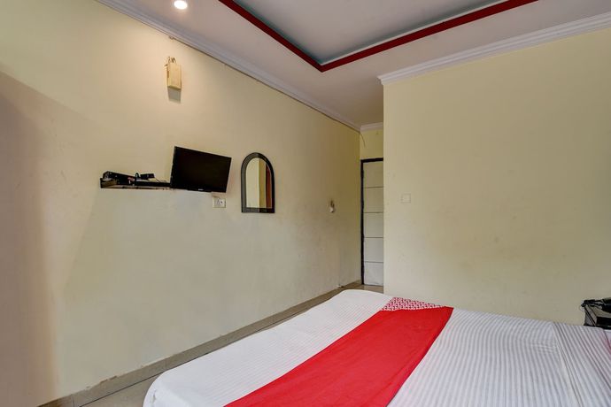 Imagen de la habitación del Hotel OYO 4073 Esskay. Foto 9