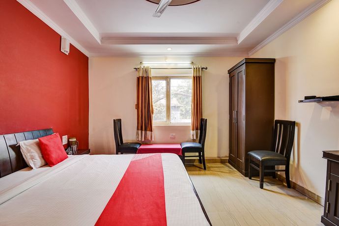 Imagen de la habitación del Hotel OYO 4073 Esskay. Foto 16