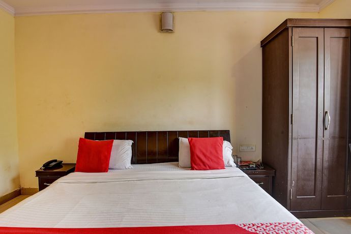 Imagen de la habitación del Hotel OYO 4073 Esskay. Foto 18