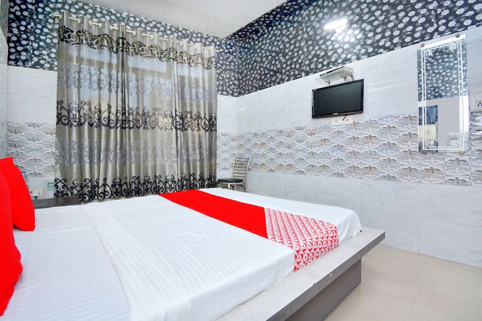 Imagen de la habitación del Hotel OYO 41344 Grand Hitesh. Foto 8