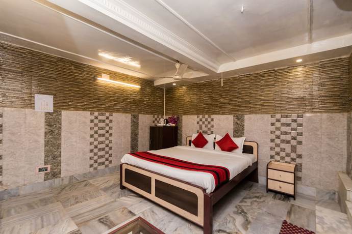 Imagen de la habitación del Hotel OYO 4144 The Banquet. Foto 13