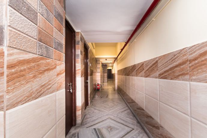 Imagen de los interiores del Hotel OYO 4144 The Banquet. Foto 17