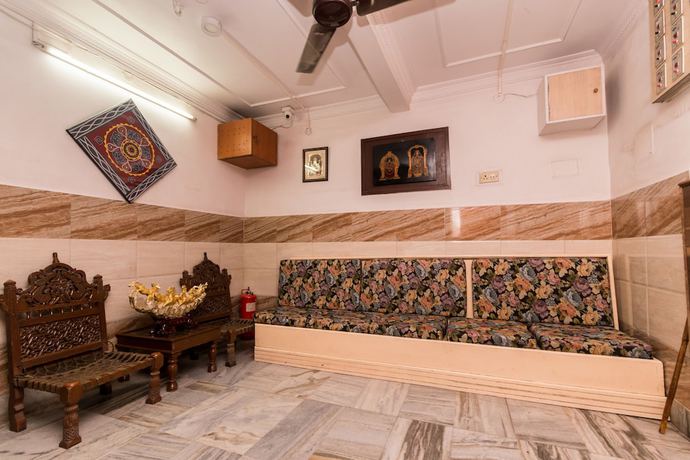 Imagen de los interiores del Hotel OYO 4144 The Banquet. Foto 19