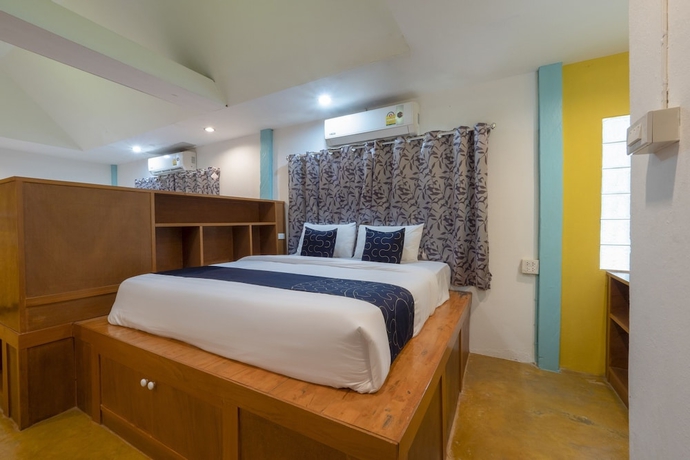 Imagen de la habitación del Hotel OYO 418 Saksaitarn Resort. Foto 11