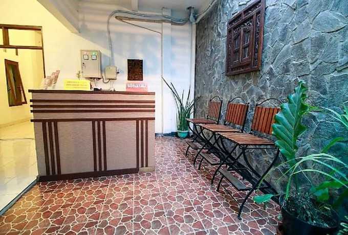 Imagen de los interiores del Hotel OYO 418 Setra House. Foto 19