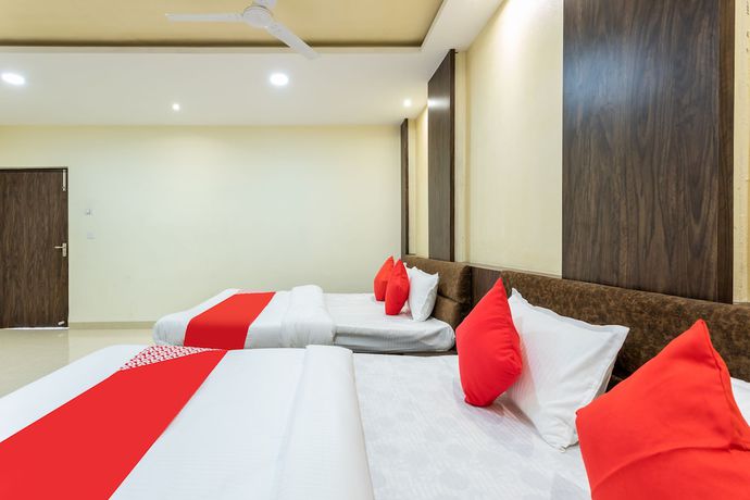 Imagen de la habitación del Hotel OYO 42084 Rajshahi Resort And Marriage Garden. Foto 17