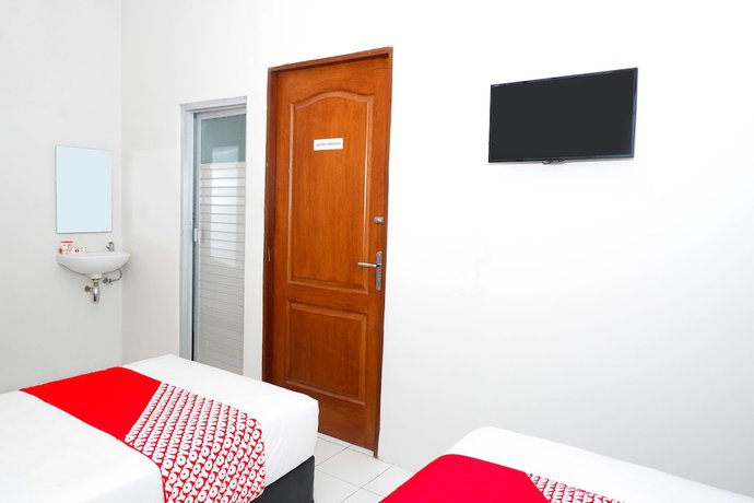 Imagen de la habitación del Hotel OYO 422 Achterhuis Guesthouse. Foto 5
