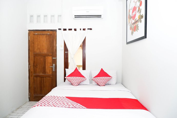 Imagen de la habitación del Hotel OYO 422 Achterhuis Guesthouse. Foto 13