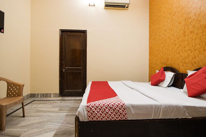 Imagen de la habitación del Hotel OYO 42790 Mukund Resort. Foto 8