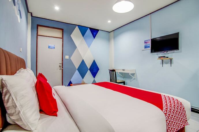 Imagen de la habitación del Hotel OYO 428 Pha Mansion. Foto 5