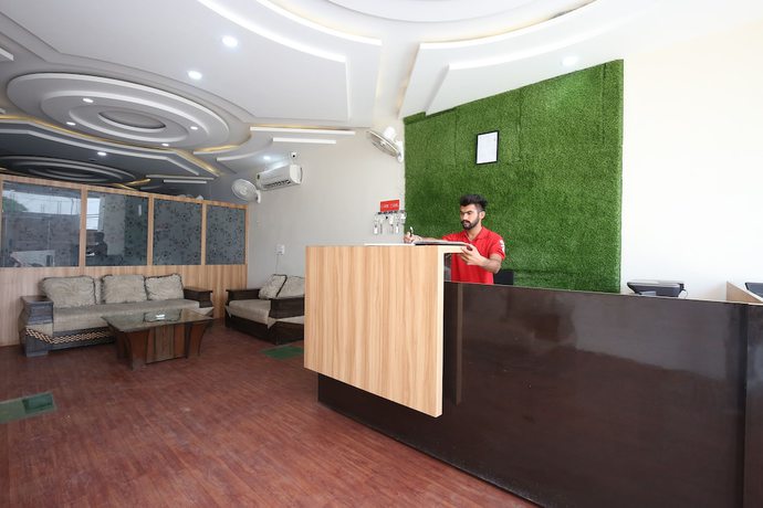 Imagen de los interiores del Hotel OYO 42991 Mehra Dhaba. Foto 17