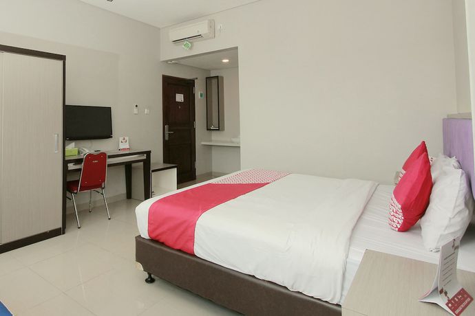 Imagen de la habitación del Hotel OYO 432 Kosotel. Foto 4