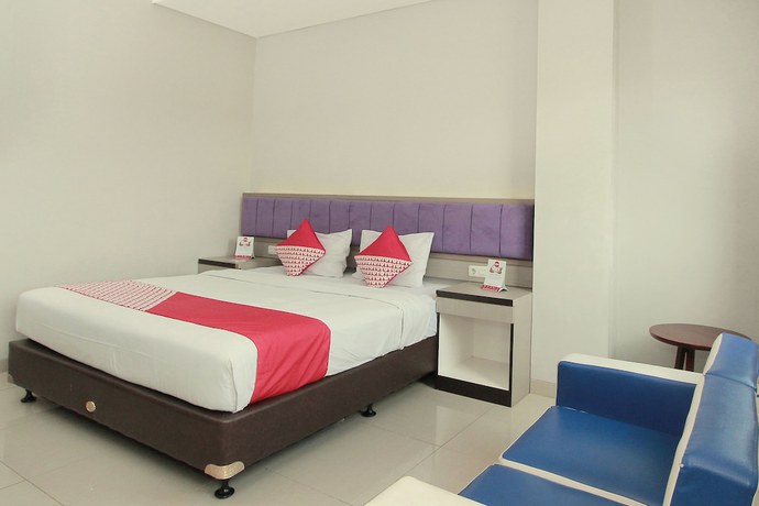 Imagen de la habitación del Hotel OYO 432 Kosotel. Foto 10