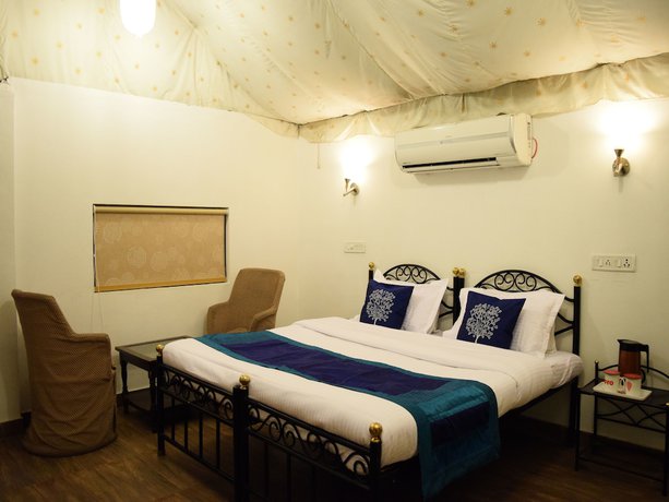 Imagen general del Hotel OYO 4353 Aravali Tent Resort. Foto 1