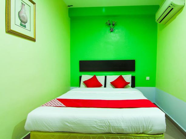 Imagen de la habitación del Hotel OYO 43962 Ezzy In. Foto 12