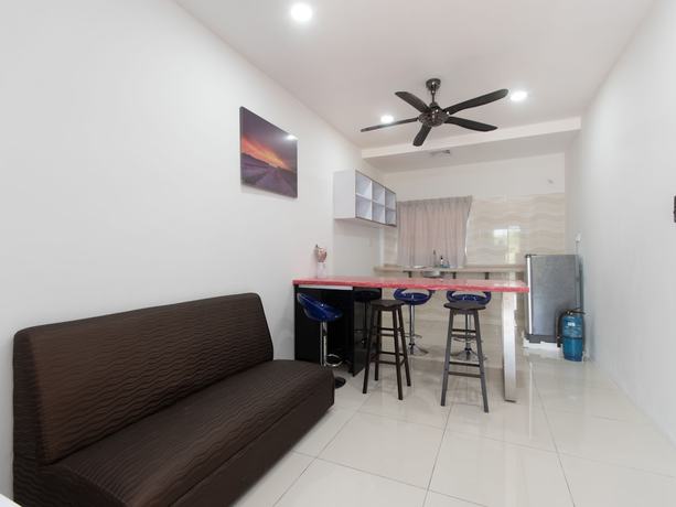 Imagen de los interiores del Hotel OYO 44011 Weng Bee Guest House. Foto 17
