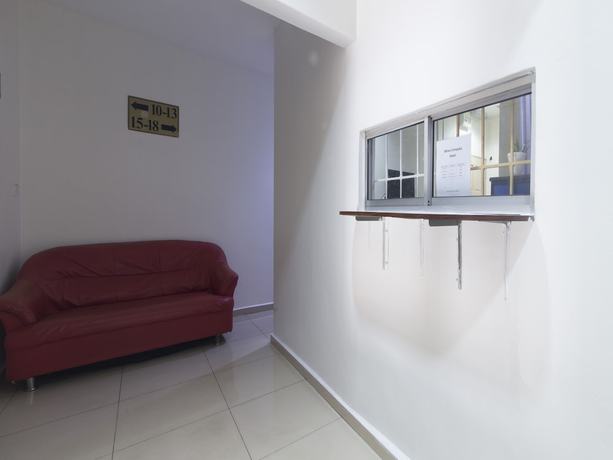 Imagen de los interiores del Hotel OYO 44072 Mines Cempaka. Foto 19