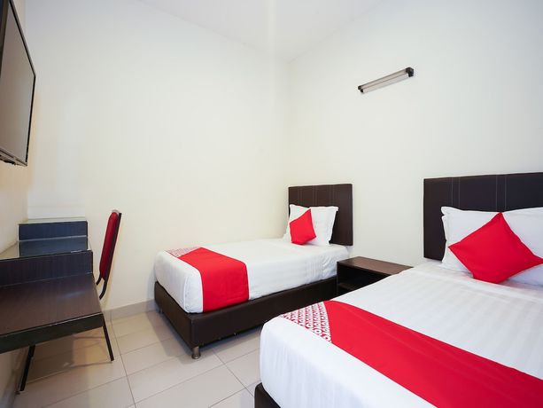 Imagen de la habitación del Hotel OYO 44086 JJ. Foto 2