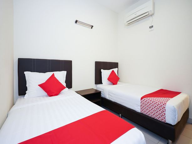 Imagen de la habitación del Hotel OYO 44086 JJ. Foto 4