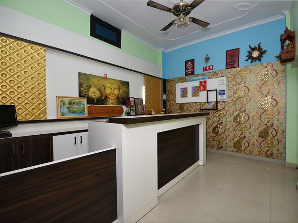 Imagen de los interiores del Hotel OYO 4409 Chaitanya Inn. Foto 19
