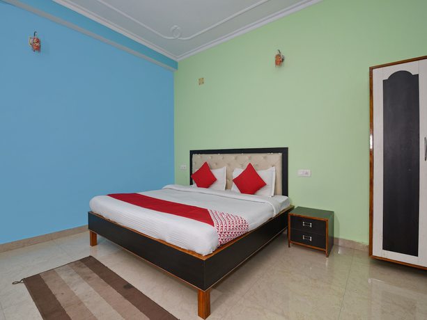 Imagen de la habitación del Hotel OYO 4409 Chaitanya Inn. Foto 7