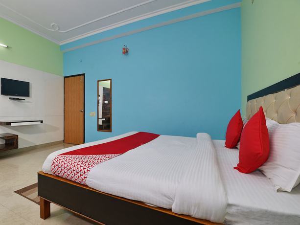 Imagen de la habitación del Hotel OYO 4409 Chaitanya Inn. Foto 10