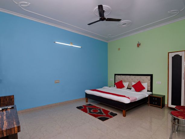 Imagen de la habitación del Hotel OYO 4409 Chaitanya Inn. Foto 11