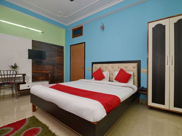 Imagen de la habitación del Hotel OYO 4409 Chaitanya Inn. Foto 12