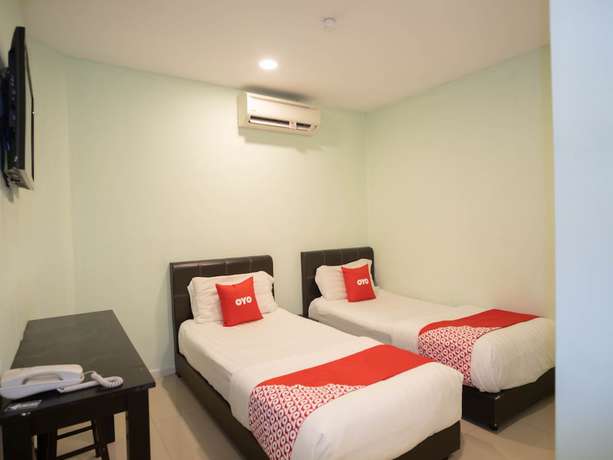 Imagen de la habitación del Hotel OYO 44103 8. Foto 12