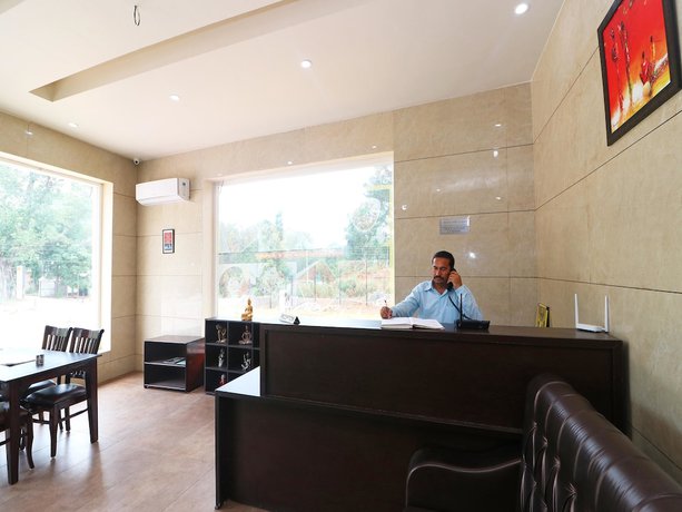 Imagen de los interiores del Hotel OYO 44370 Vaikunth Resort. Foto 18