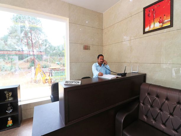 Imagen de los interiores del Hotel OYO 44370 Vaikunth Resort. Foto 19