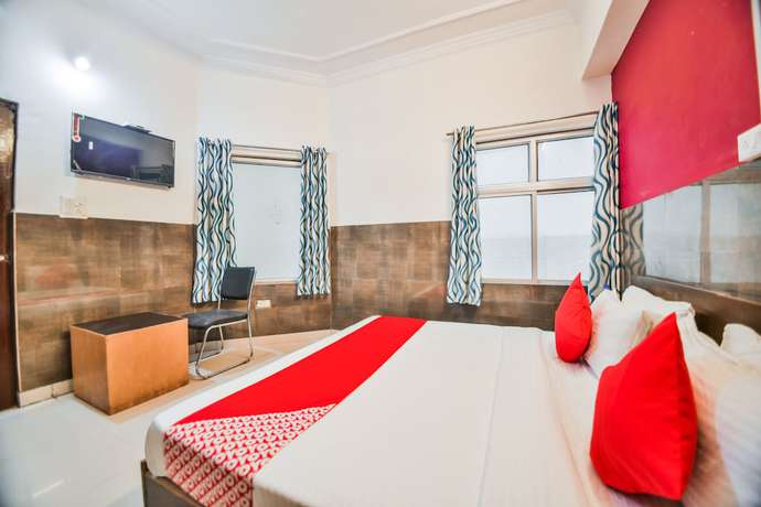 Imagen de la habitación del Hotel OYO 45055 King\'s Palace. Foto 4