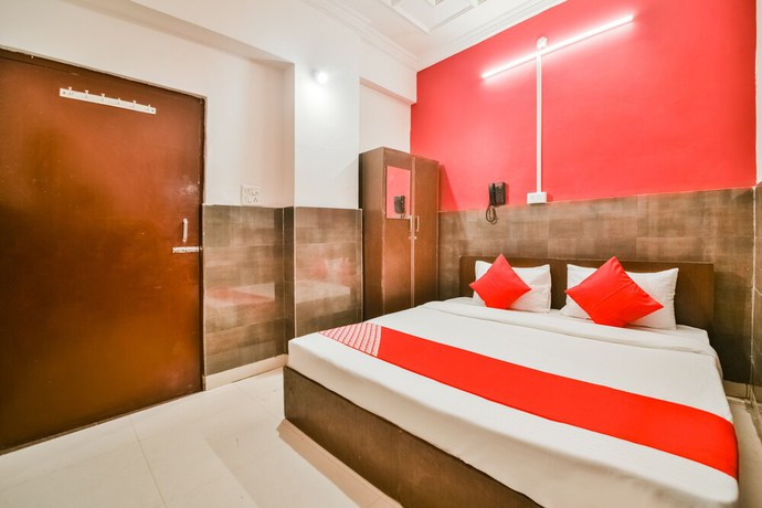 Imagen de la habitación del Hotel OYO 45055 King\'s Palace. Foto 9
