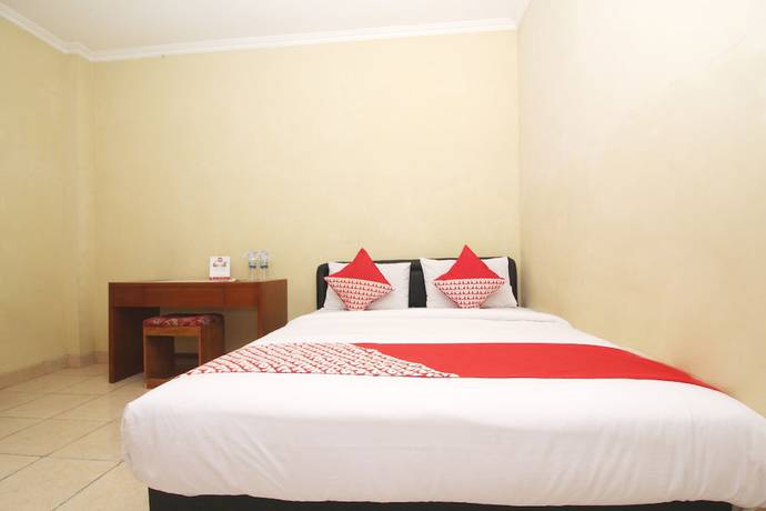 Imagen de la habitación del Hotel OYO 451 Divka Residence Syariah. Foto 6