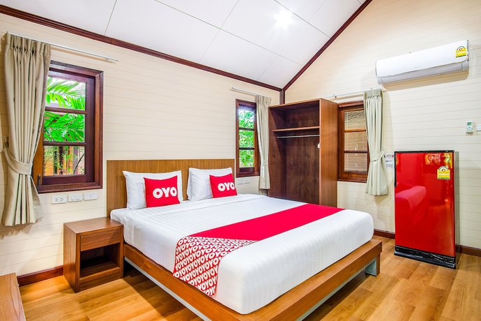 Imagen de la habitación del Hotel OYO 451 Samran​ Resort. Foto 2