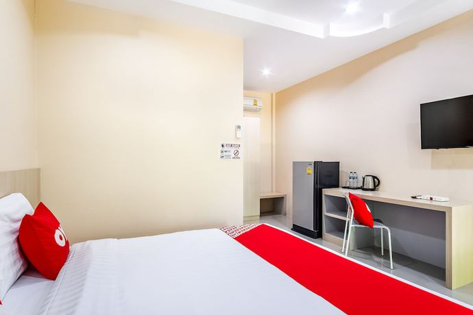 Imagen de la habitación del Hotel OYO 451 Samran​ Resort. Foto 7