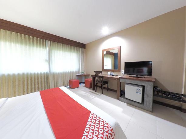 Imagen de la habitación del Hotel OYO 456 Nipa Garden Hotel. Foto 15