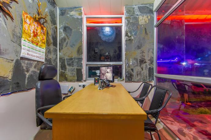 Imagen de los interiores del Hotel OYO 46120 Brave Heart Adventure. Foto 19
