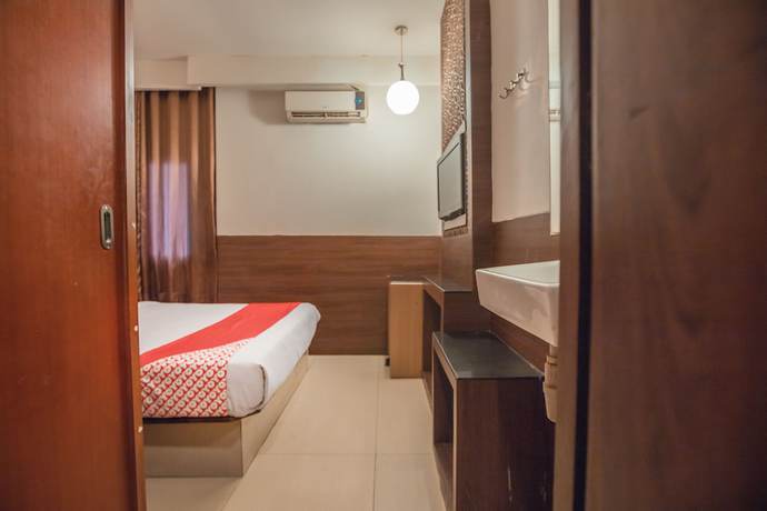 Imagen de la habitación del Hotel OYO 467 Penthouse. Foto 5