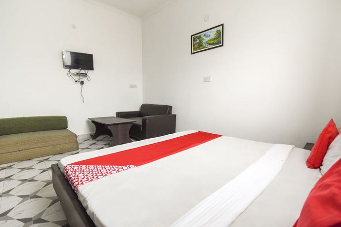 Imagen de la habitación del Hotel OYO 46735 Royal Dreams. Foto 2