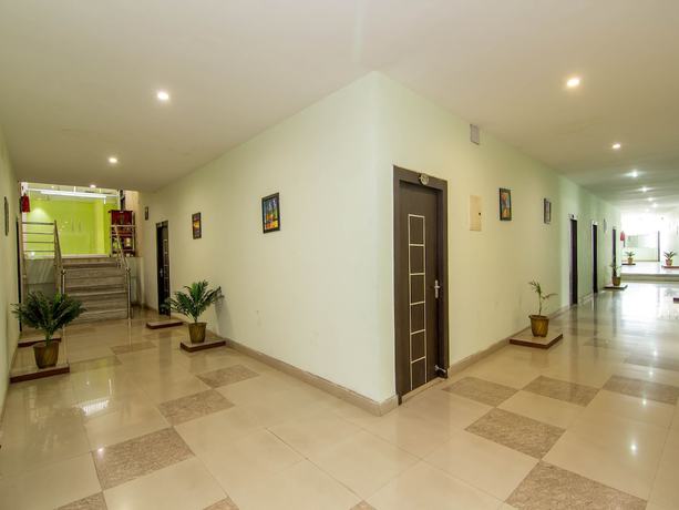 Imagen de los interiores del Hotel OYO 4679 Shantila Inn. Foto 16