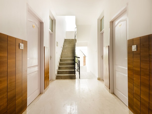 Imagen de los interiores del Hotel OYO 46866 The Nest 2. Foto 18