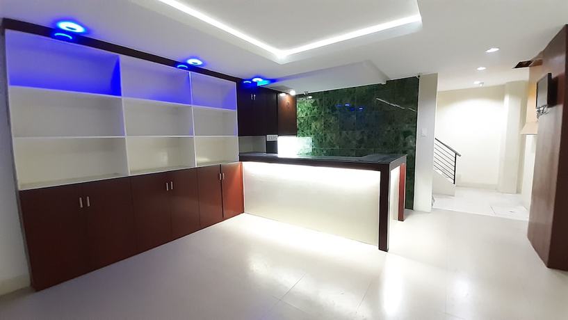 Imagen de los interiores del Hotel OYO 470 Jrja. Foto 19