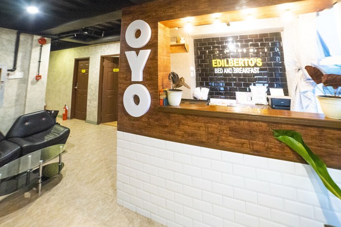 Imagen de los interiores del Hotel OYO 471 Edilberto\'s BandB. Foto 20