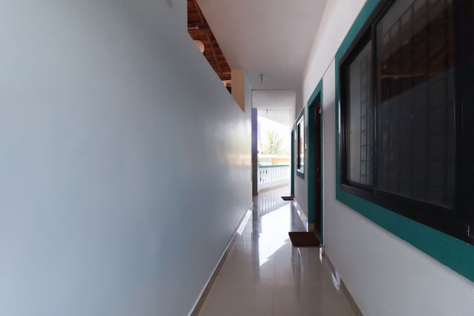 Imagen de los interiores del Hotel OYO 47481 Mantra Guest Line. Foto 19