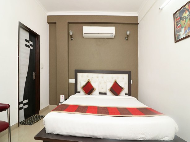 Imagen de la habitación del Hotel OYO 4773 Atithi Inn. Foto 13