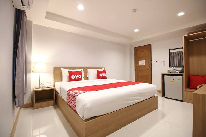 Imagen de la habitación del Hotel OYO 483 Pannee Hotel Khaosan. Foto 4