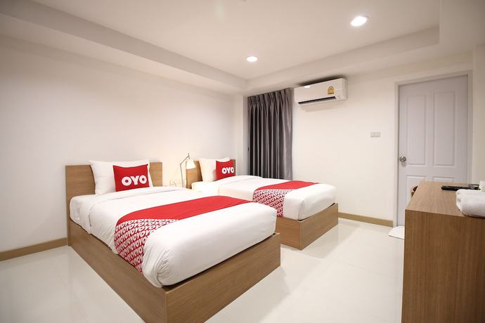 Imagen de la habitación del Hotel OYO 483 Pannee Hotel Khaosan. Foto 6