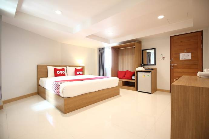Imagen de la habitación del Hotel OYO 483 Pannee Hotel Khaosan. Foto 9