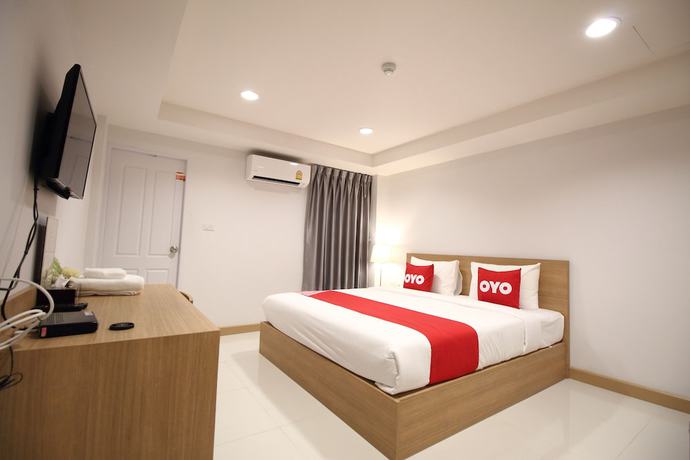 Imagen de la habitación del Hotel OYO 483 Pannee Hotel Khaosan. Foto 12